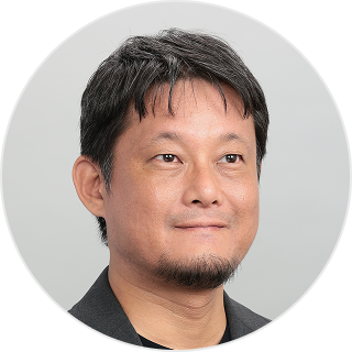 中井信彦氏